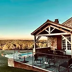 Domaine De Cazal - Gite 2 Pers Avec Piscine - Nature & Calme Pres De Sarlat *