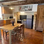 Domaine De Cazal - Gite 2 Pers Avec Piscine - Nature & Calme Pres De Sarlat *