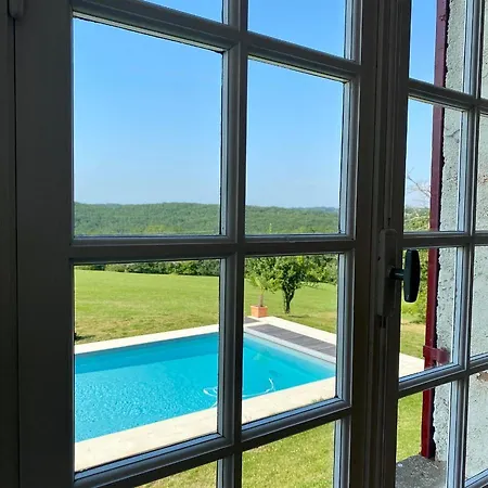 Domaine De Cazal - 2 Pers Avec Piscine Au Coeur De 26 Hectares De Nature Preservee * Saint-Cyprien (Dordogne)